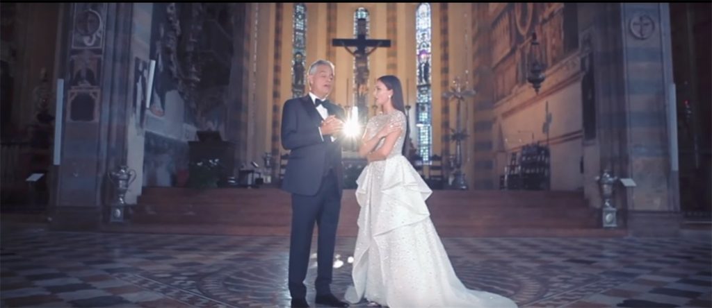 Andrea Bocelli, Aida Garifullina: Ave Maria Pietas